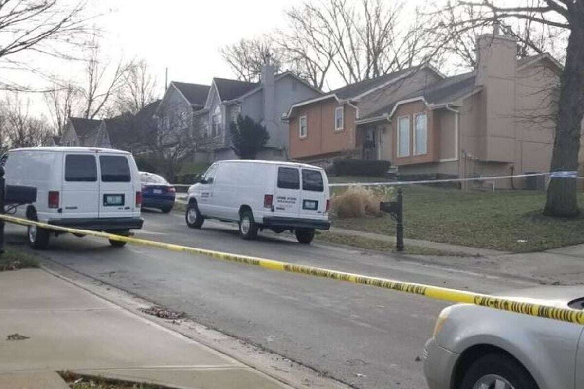 Three women found dead in Missouri triple shooting