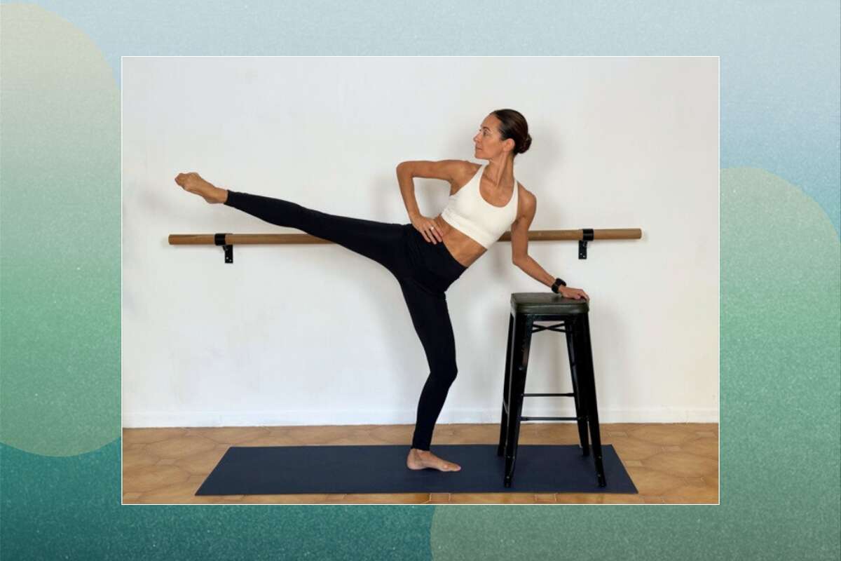 The five best pilates moves to do at home for a strong toned waist