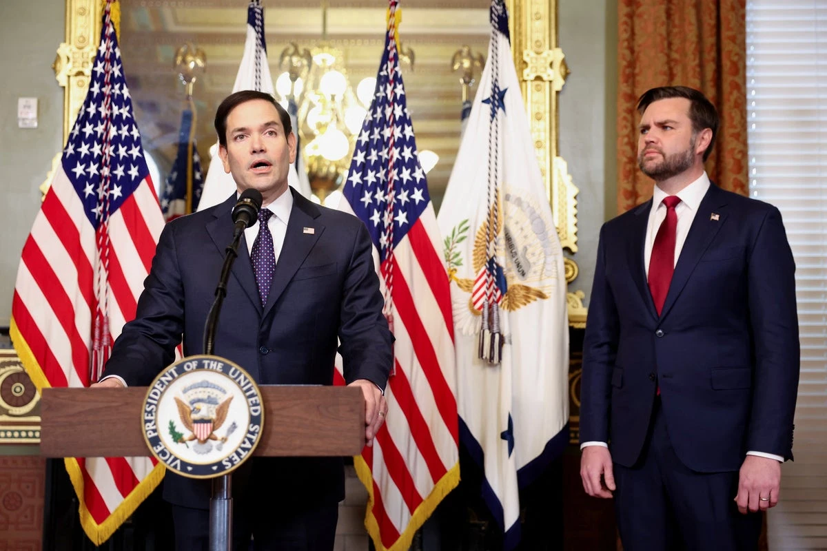 Trump is pushing ‘good friends’ Rubio and Vance as possible successors