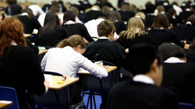 Proportion of children securing first choice secondary school falls