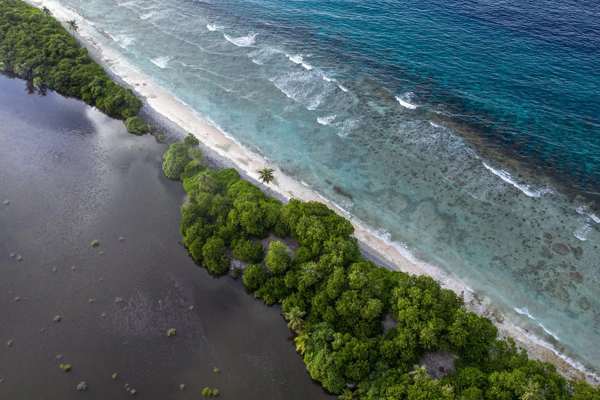 Five Italians die while exploring underwater caves in Maldives