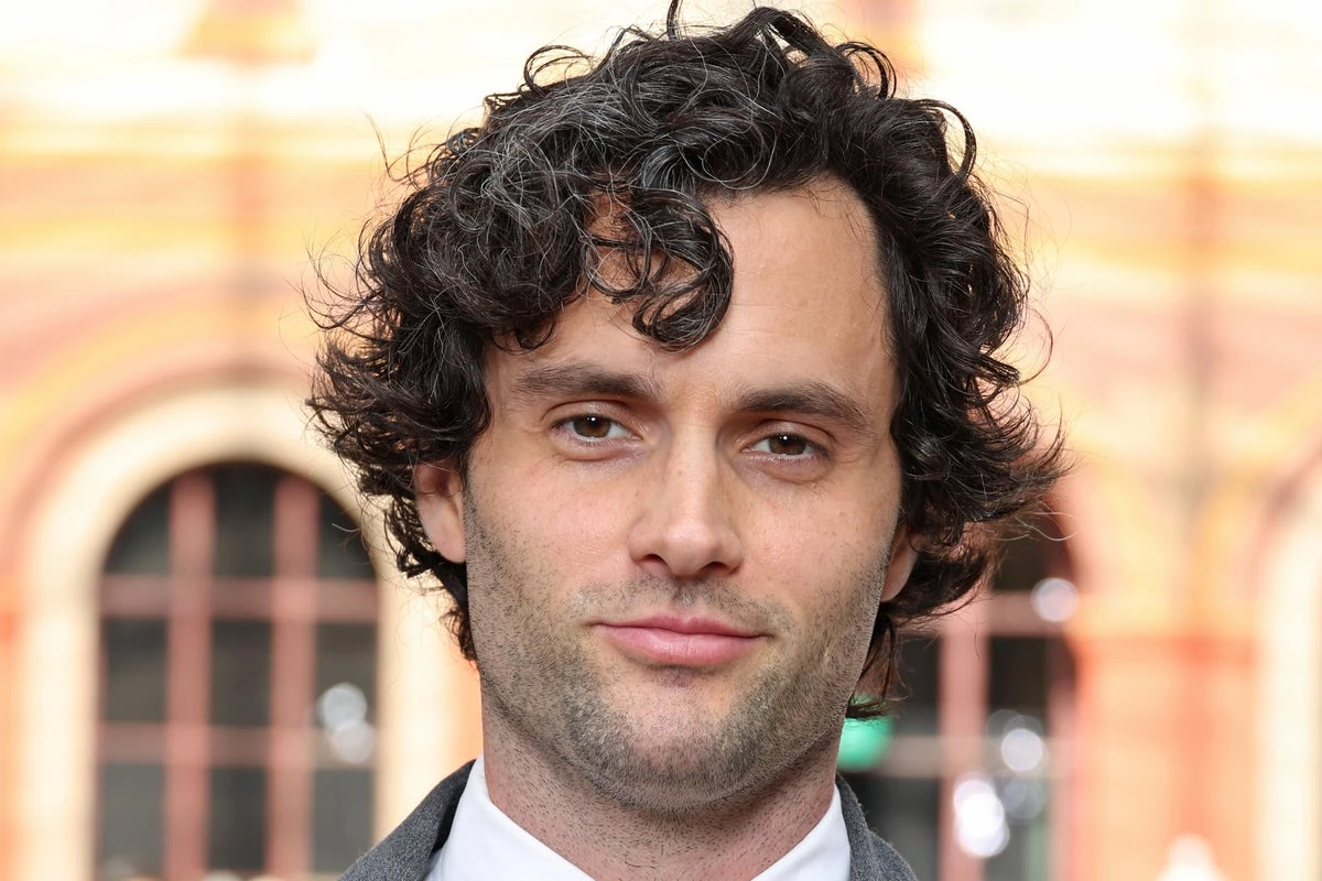 Penn Badgley reveals alternate ending You writers nearly used