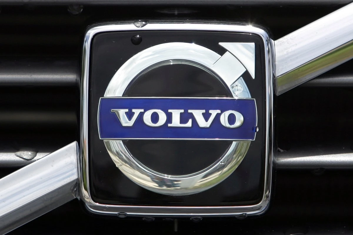 Chinese-owned Volvo announces 3,000 job cuts