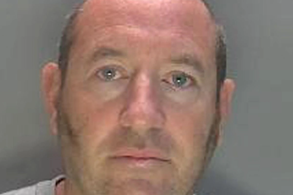 Ex-Met cop held hand over girl’s mouth as he molested her, jury told