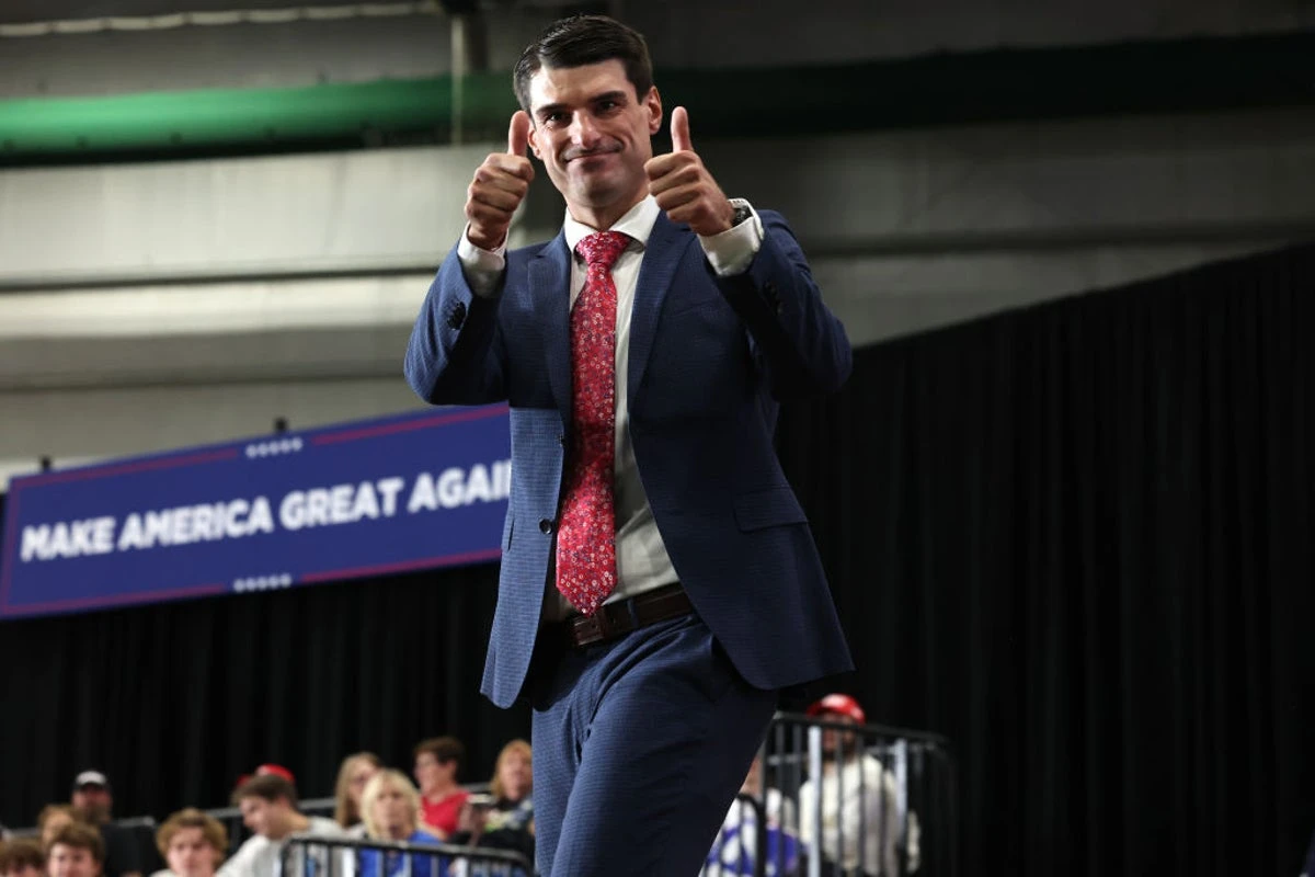 Republican who pushed to ban trading bought defense stocks