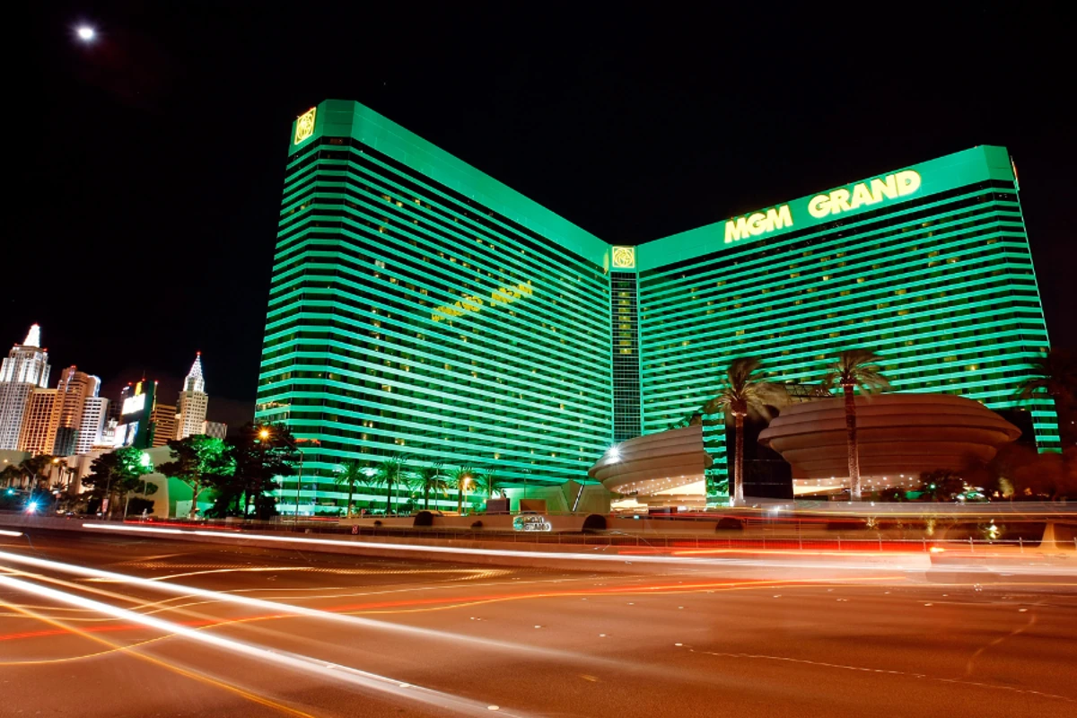 MGM CEO regrets summer pricing, including $26 water bottle fiasco