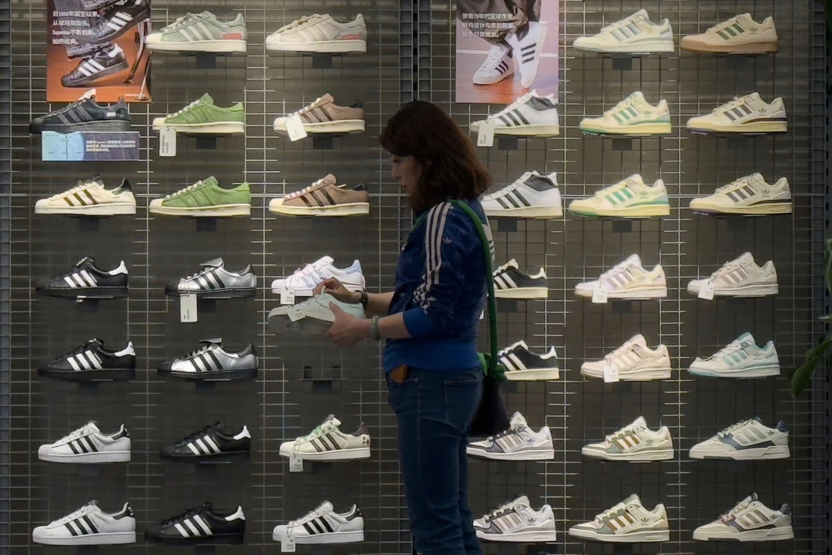 Adidas designer apologizes for ‘appropriating’ Mexican shoe design