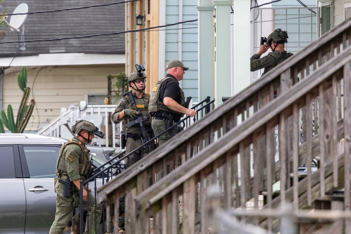 More escaped inmates captured as manhunt continues