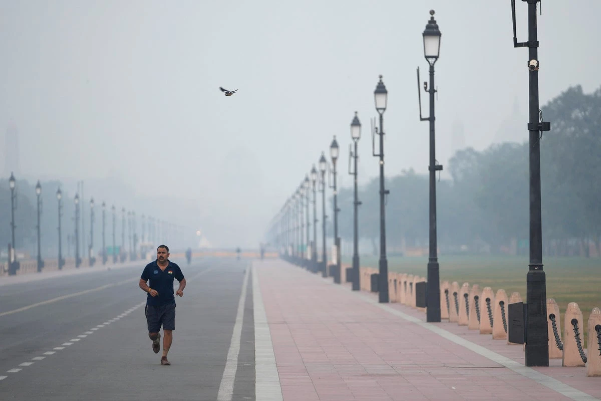 Delhi to attempt artificial rain to tackle toxic air