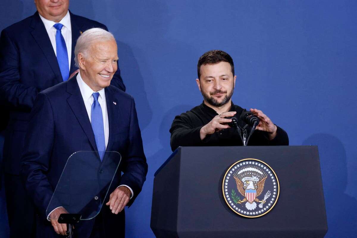 Biden and Harris meet with Zelensky after Trump snubs Ukrainian leader