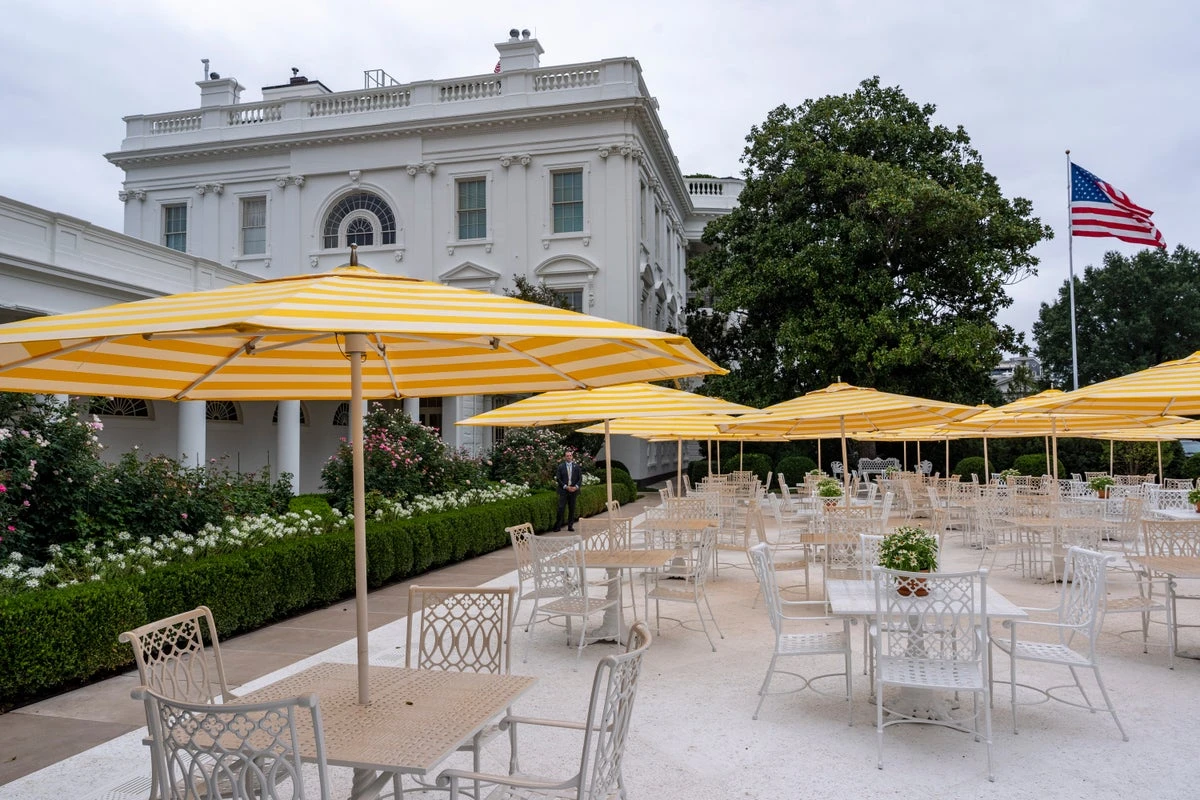 Trump blares ‘Whiter Shade of Pale’ in tour of White House Rose Garden