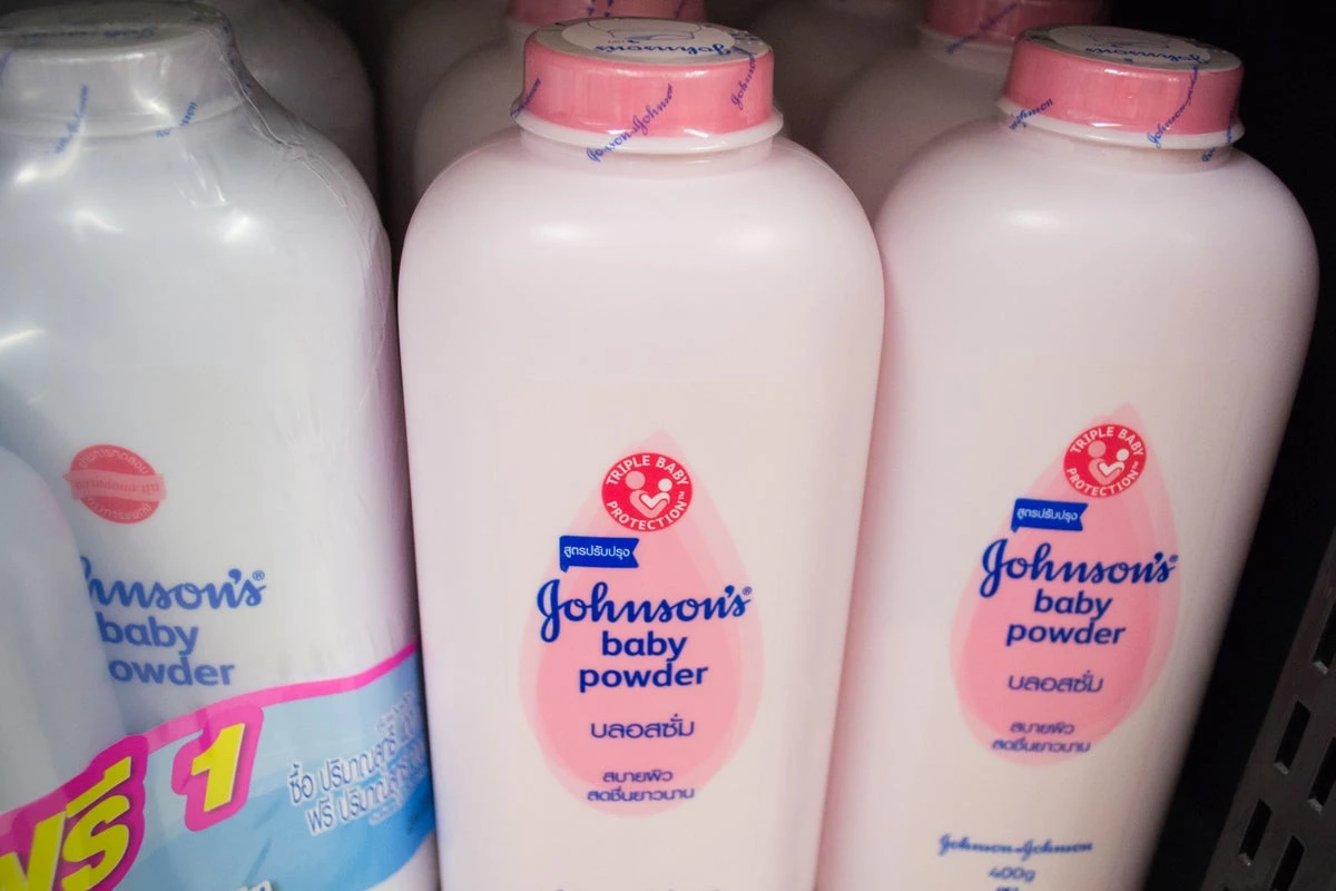 Johnson & Johnson told to pay $966 million in talc powder cancer case