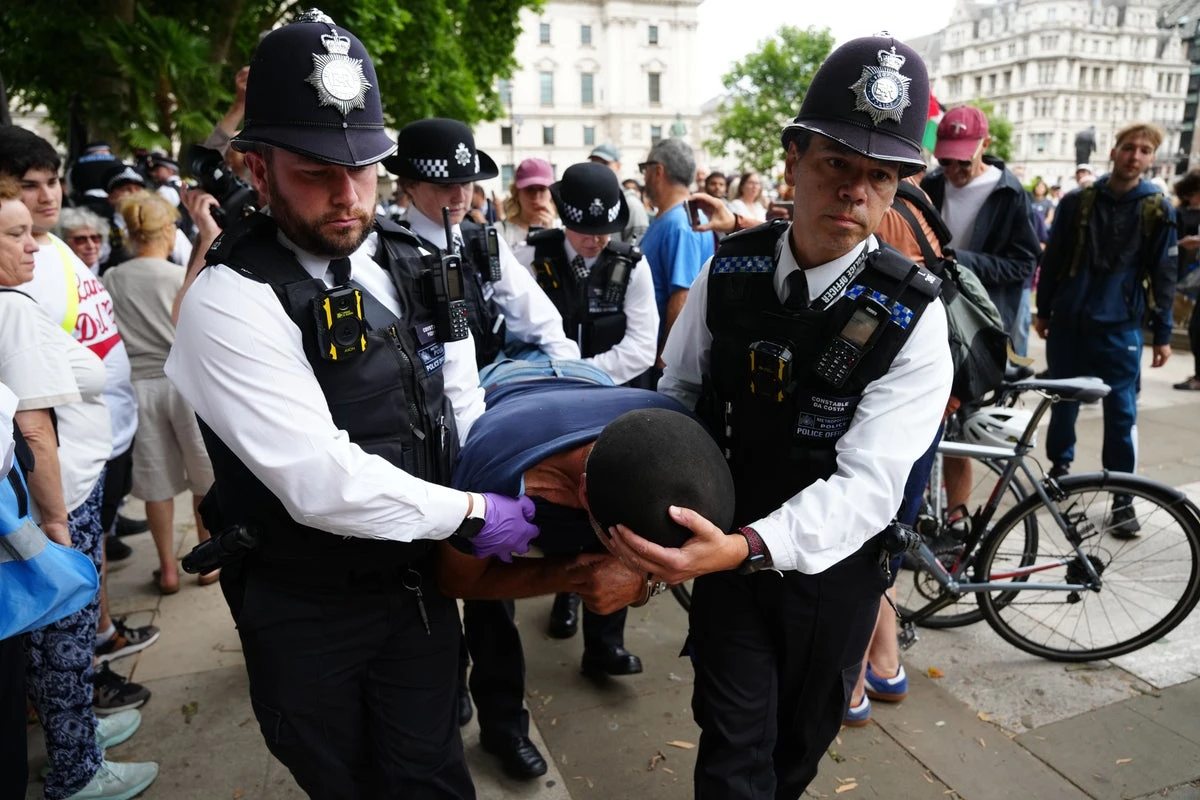 Multiple arrests at Palestine Action protest after government ban