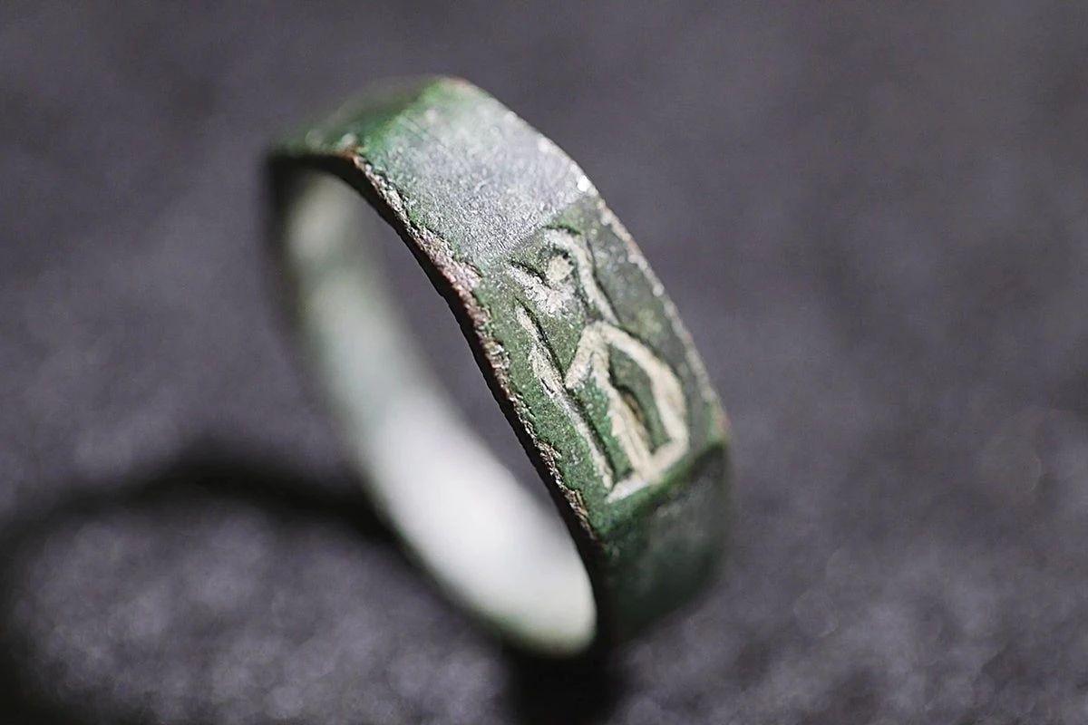 Rare Roman ring from 2nd century discovered by 13-year-old on hike