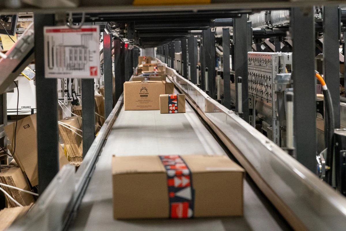 Amazon UK tax bill soars to over £1.3 billion amid rising costs