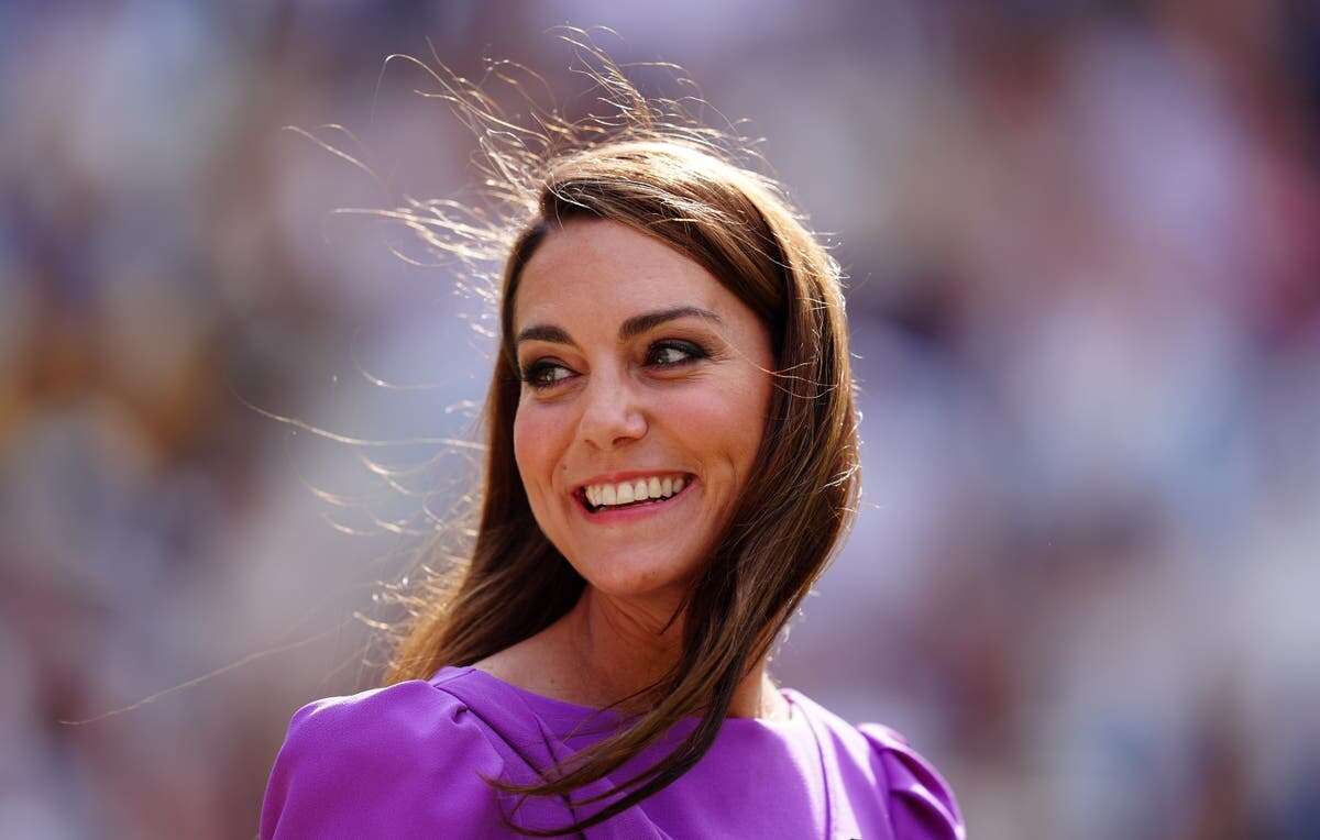 Kate Middleton sends touching letter to actor with cancer - latest