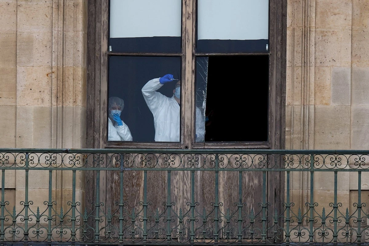 Louvre CCTV failings blamed for $102 million jewelry heist