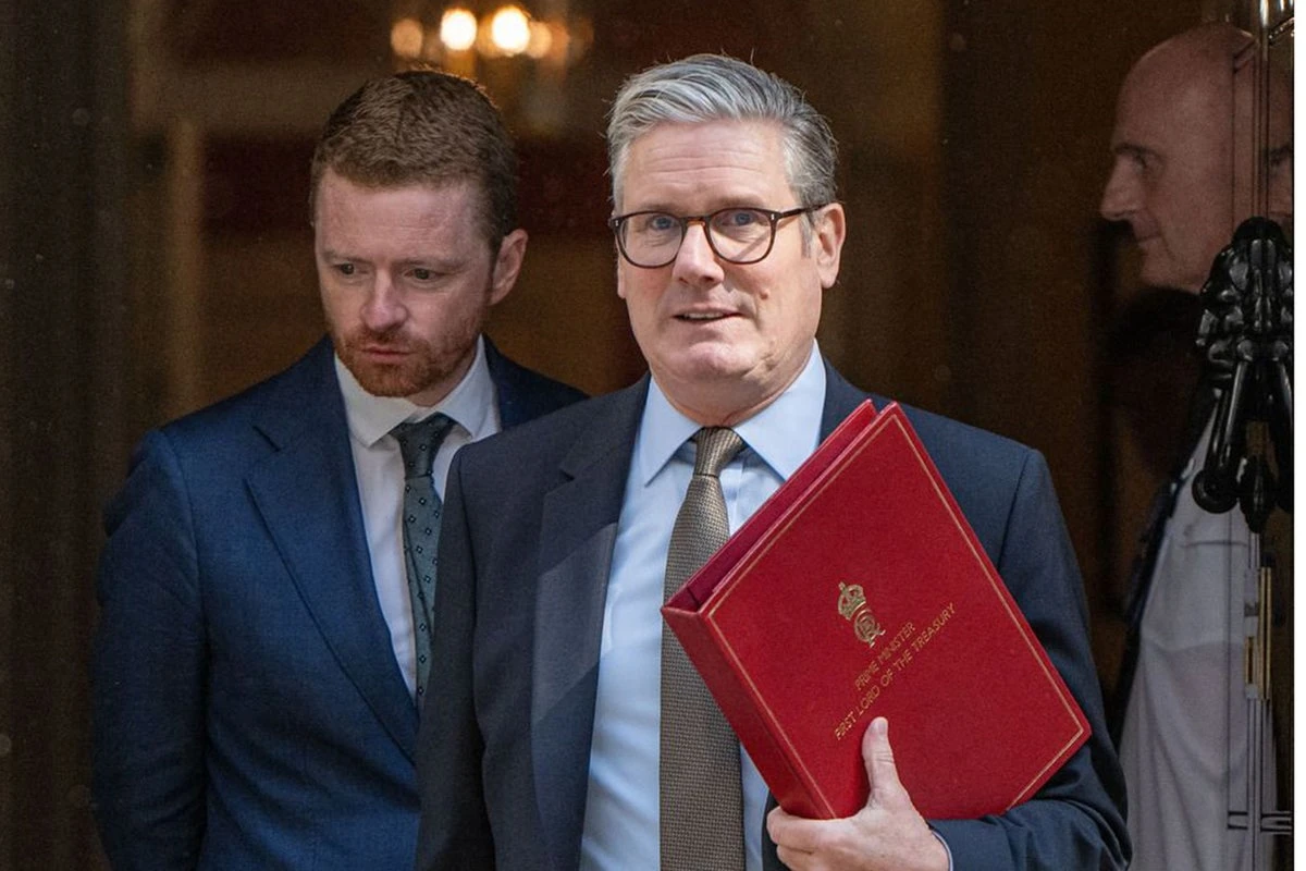 Labour grandee tells Starmer to sack No 10 chief McSweeney