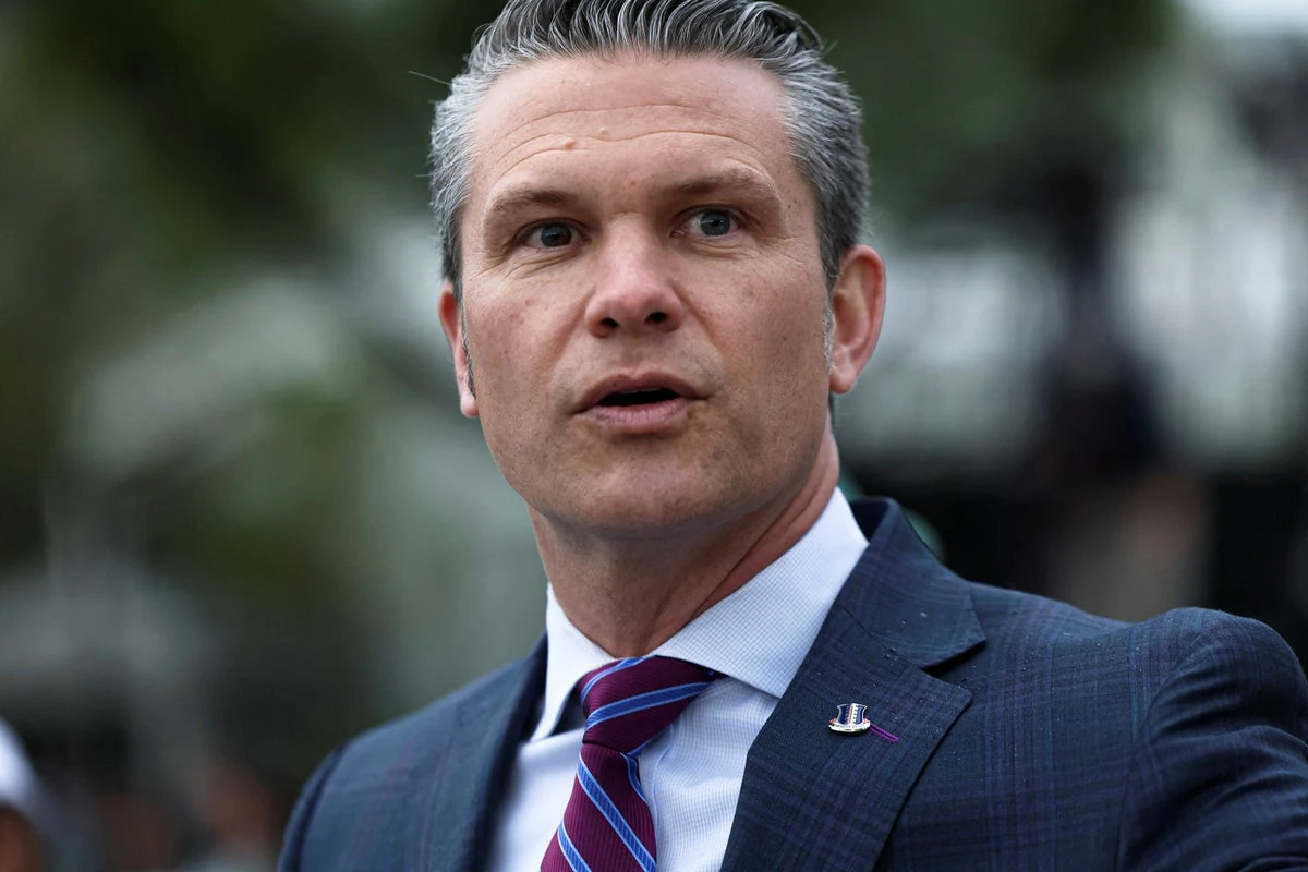 Can Hegseth keep his job? Insider reveals Pentagon is in ‘total chaos’