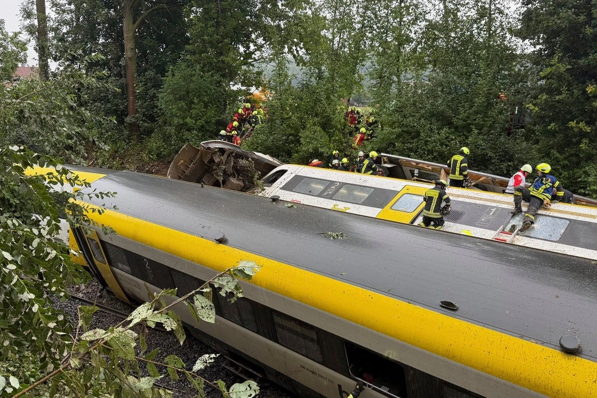Several people killed after train crash in southwestern Germany
