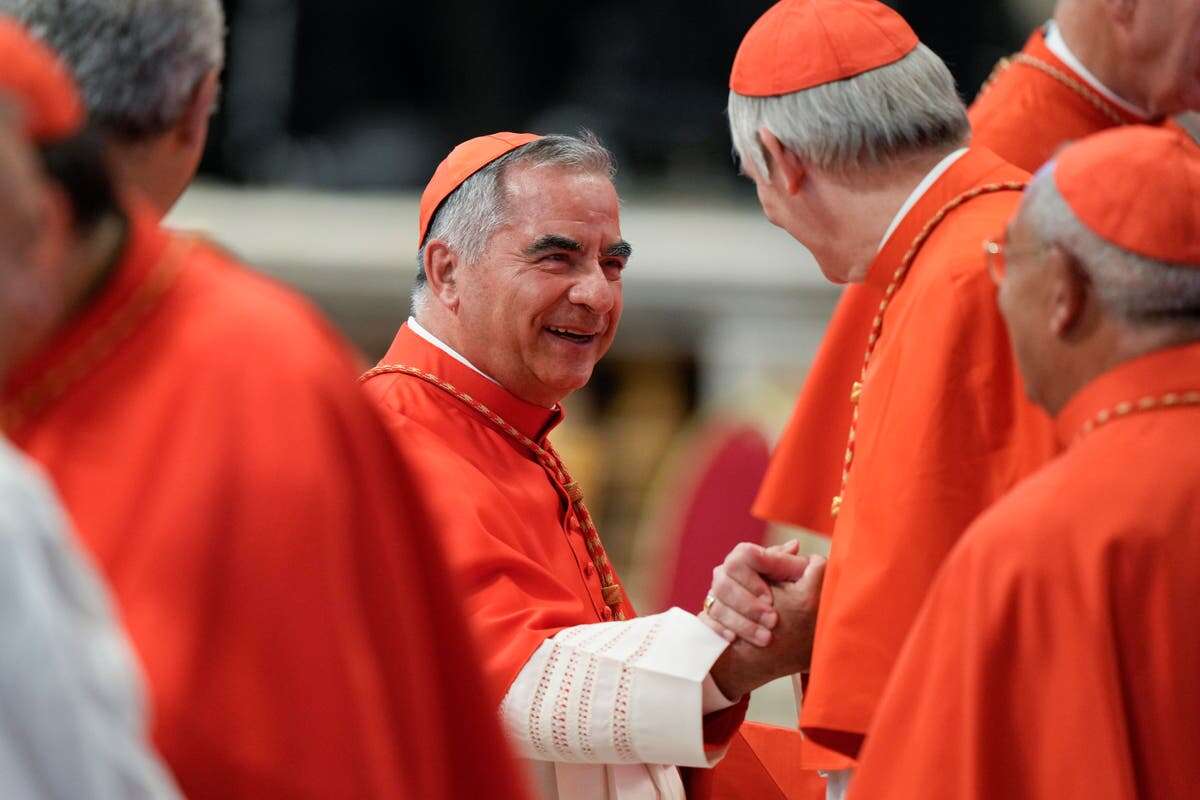 Cardinal to learn fate in trial that aired Vatican’s dirty laundry