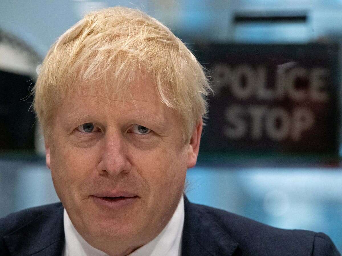 Johnson ‘binned’ solution to prisons crisis as PM claims Cummings