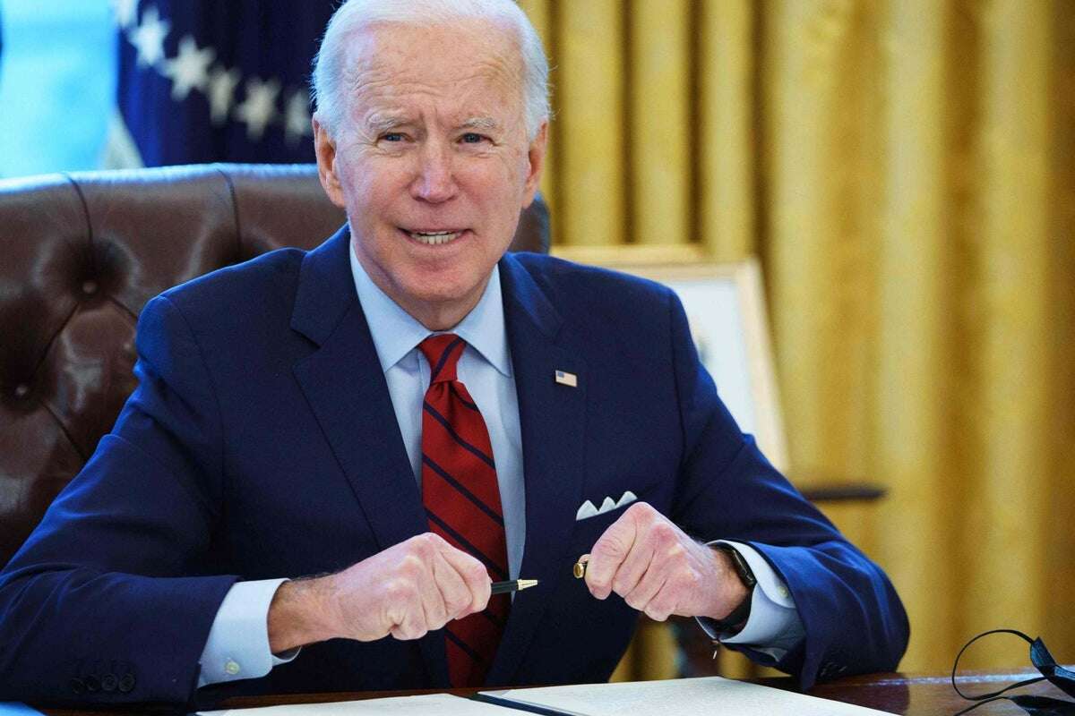 Biden accused of using autosignature on official White House documents