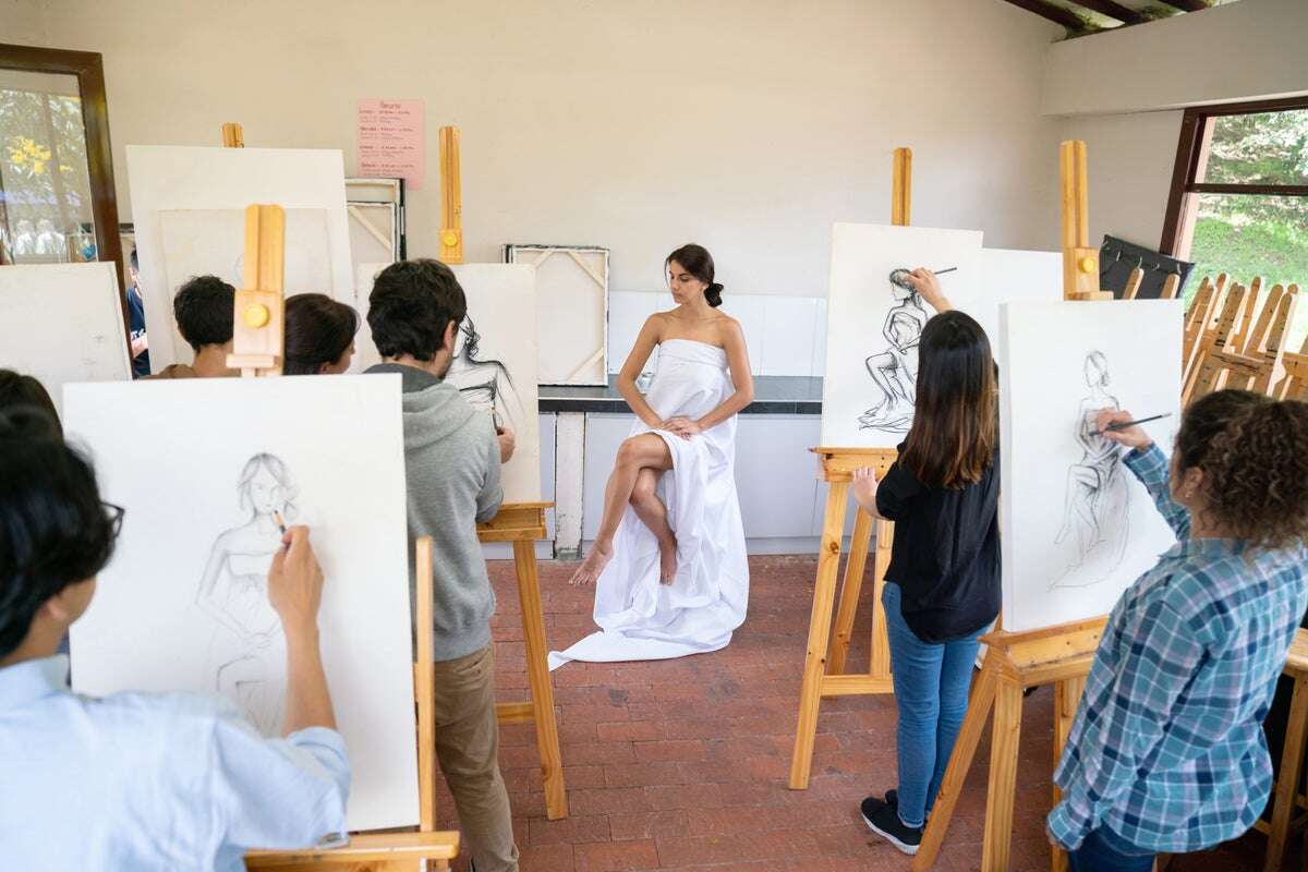 Models hit out at ‘stigma’ in life drawing nudity safeguarding row