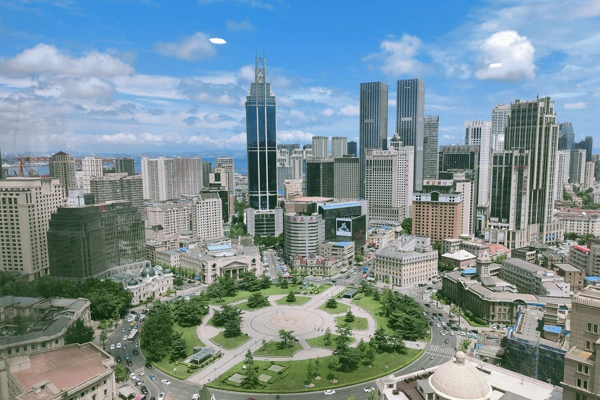 Chinese uni student expelled over sexual relationship with foreign man