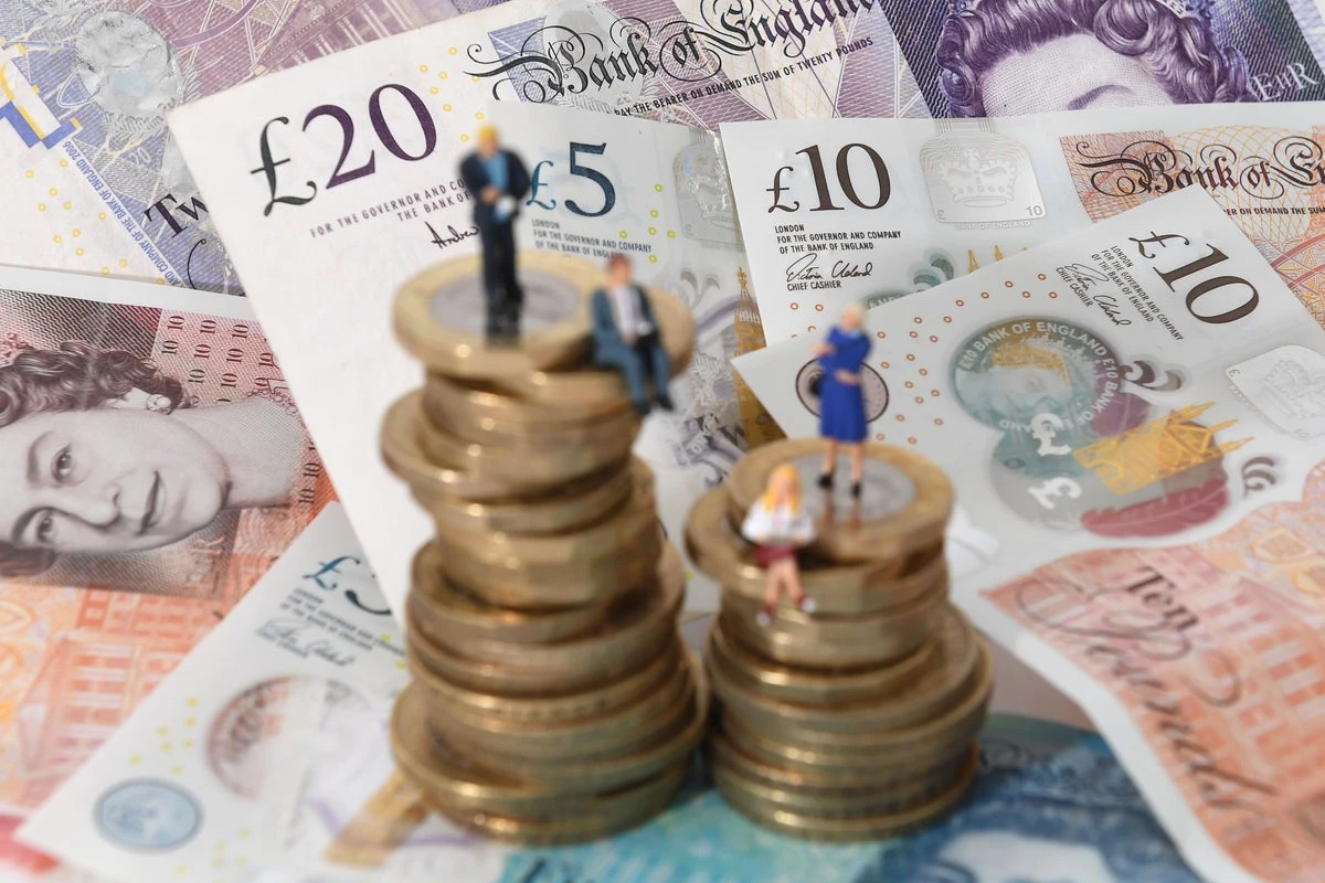 October 2025 benefits and pension payments dates
