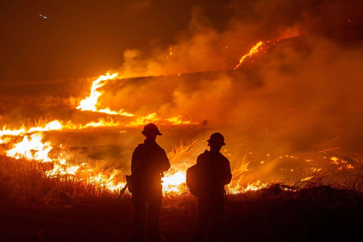 Mapped: Hughes fire burns 10,000 acres as Border 2 blaze erupts in LA