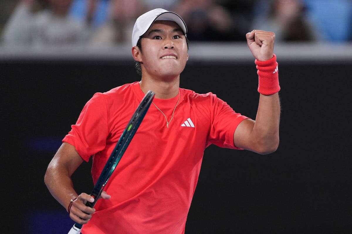 Learner Tien beats Daniil Medvedev and is the youngest US man in Australia's 3rd round since Sampras