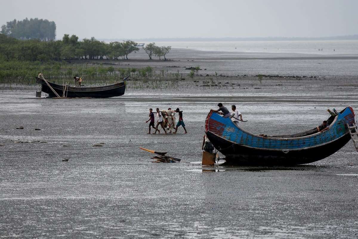 Rohingya teenager killed in Bangladesh by shell fired from Myanmar