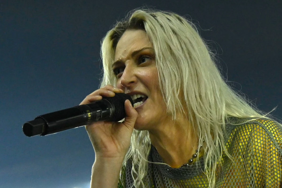 Linkin Park say fans don’t like new lead singer because she’s a woman