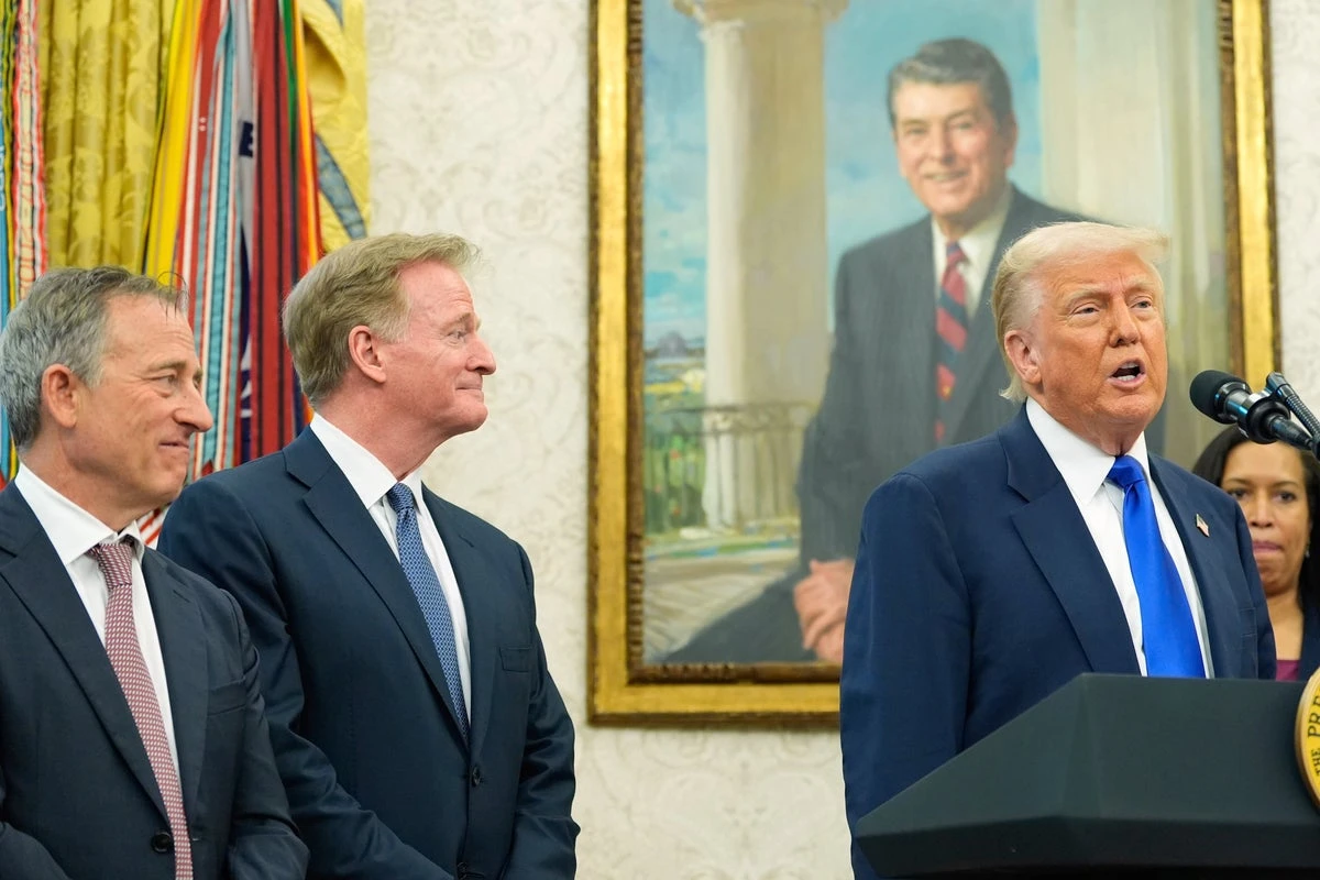 Trump wants Washington Commanders’ new stadium to bear his name