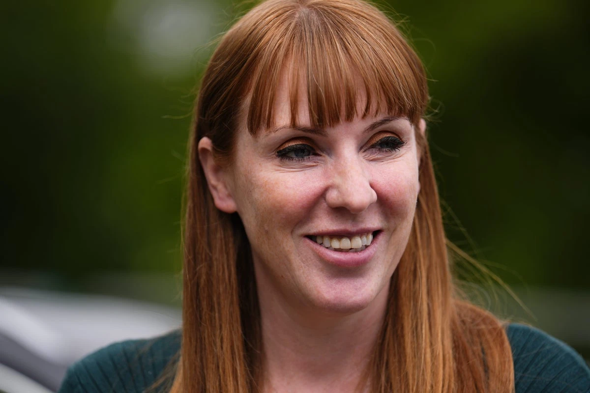 Rayner cleared over tax affairs as PM leadership challenge expected