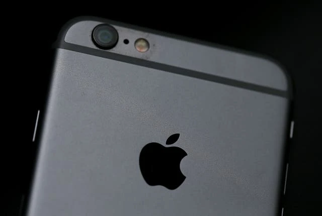 Owners of older iPhones urged to immediately update software