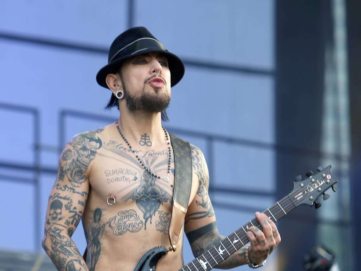 Dave Navarro posts heartfelt apology after Jane’s Addiction fallout