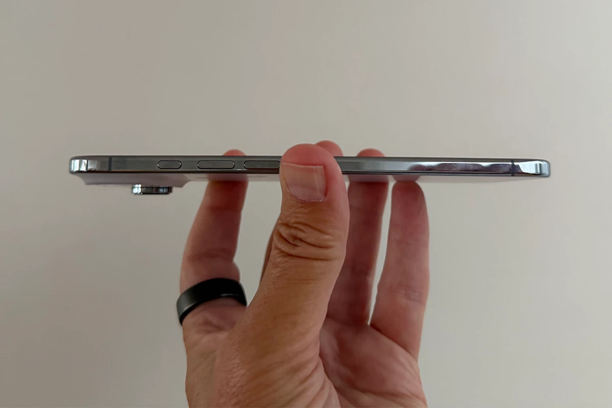 iPhone Air, reviewed by a tech critic: ‘The most beautiful phone yet’