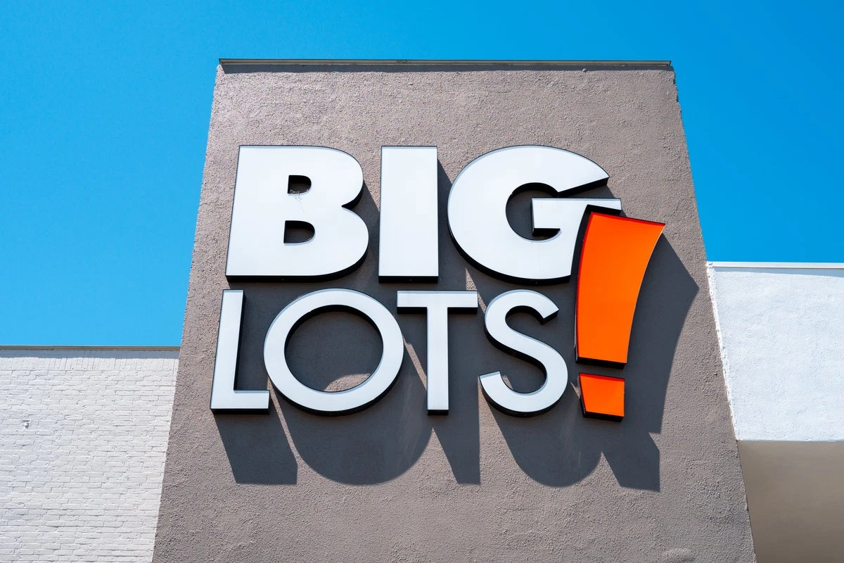 Big Lots announces plans to reopen 132 stores
