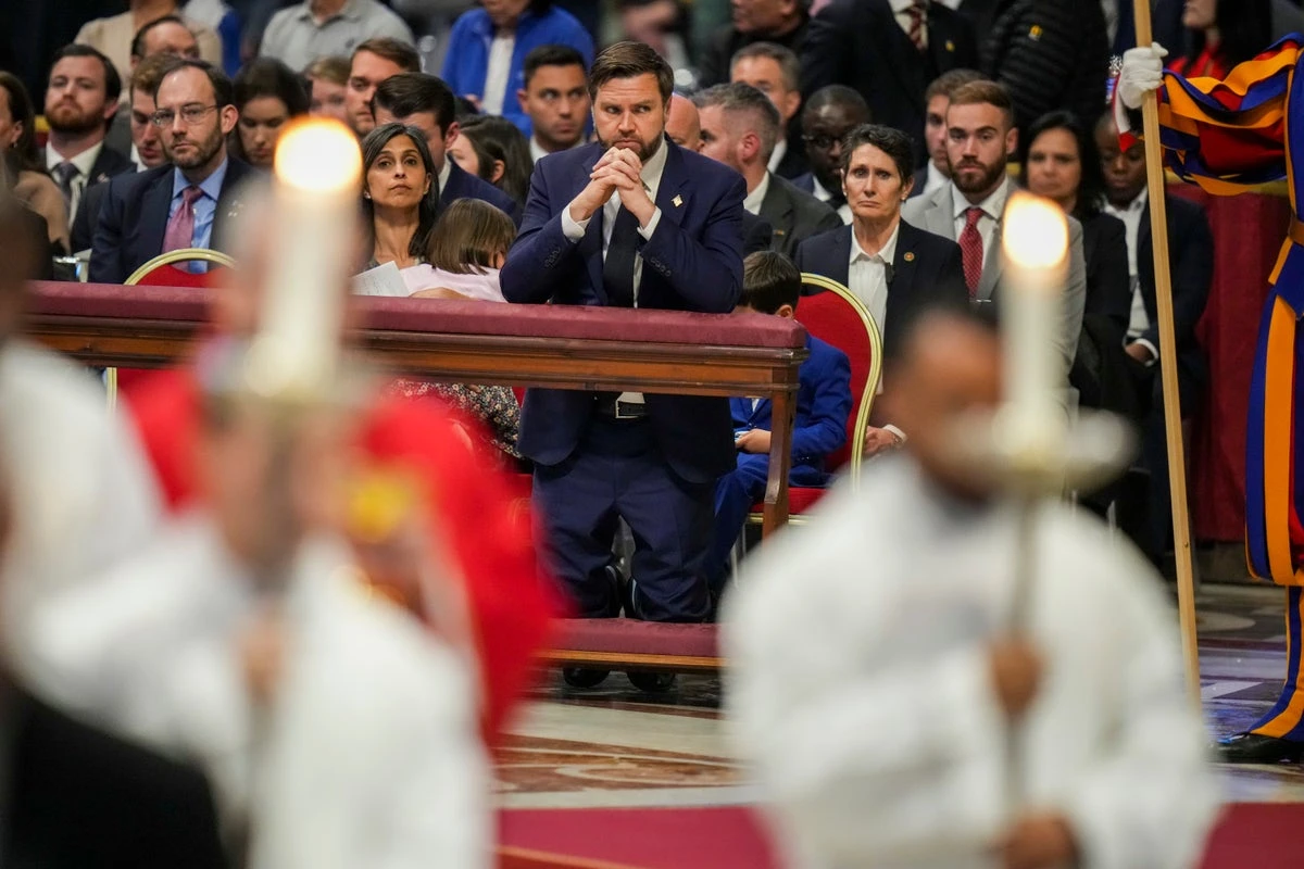 Vatican reveals ‘exchange of opinions’ took place during Vance meeting