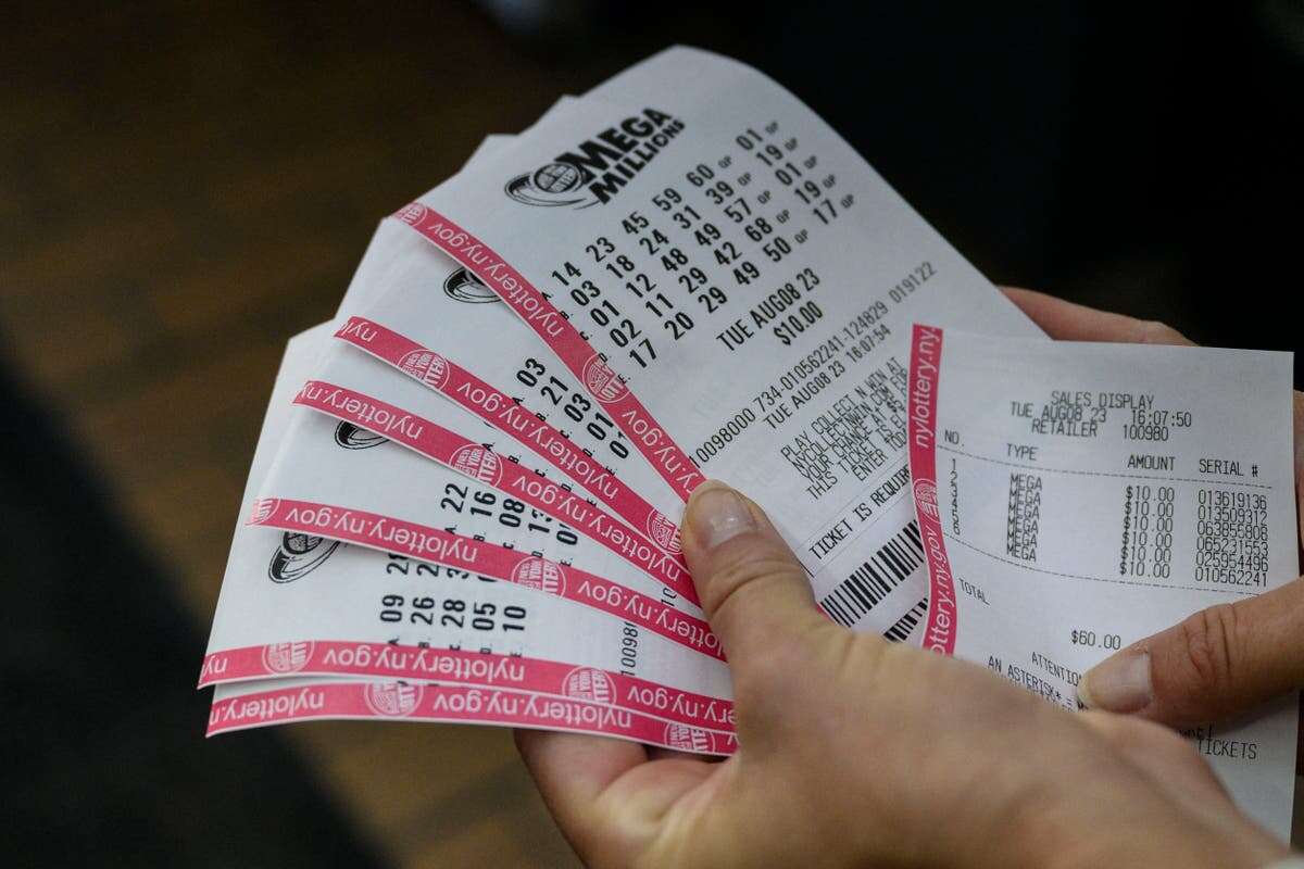 Mega Million jackpot soars to $825 million just in time for Christmas