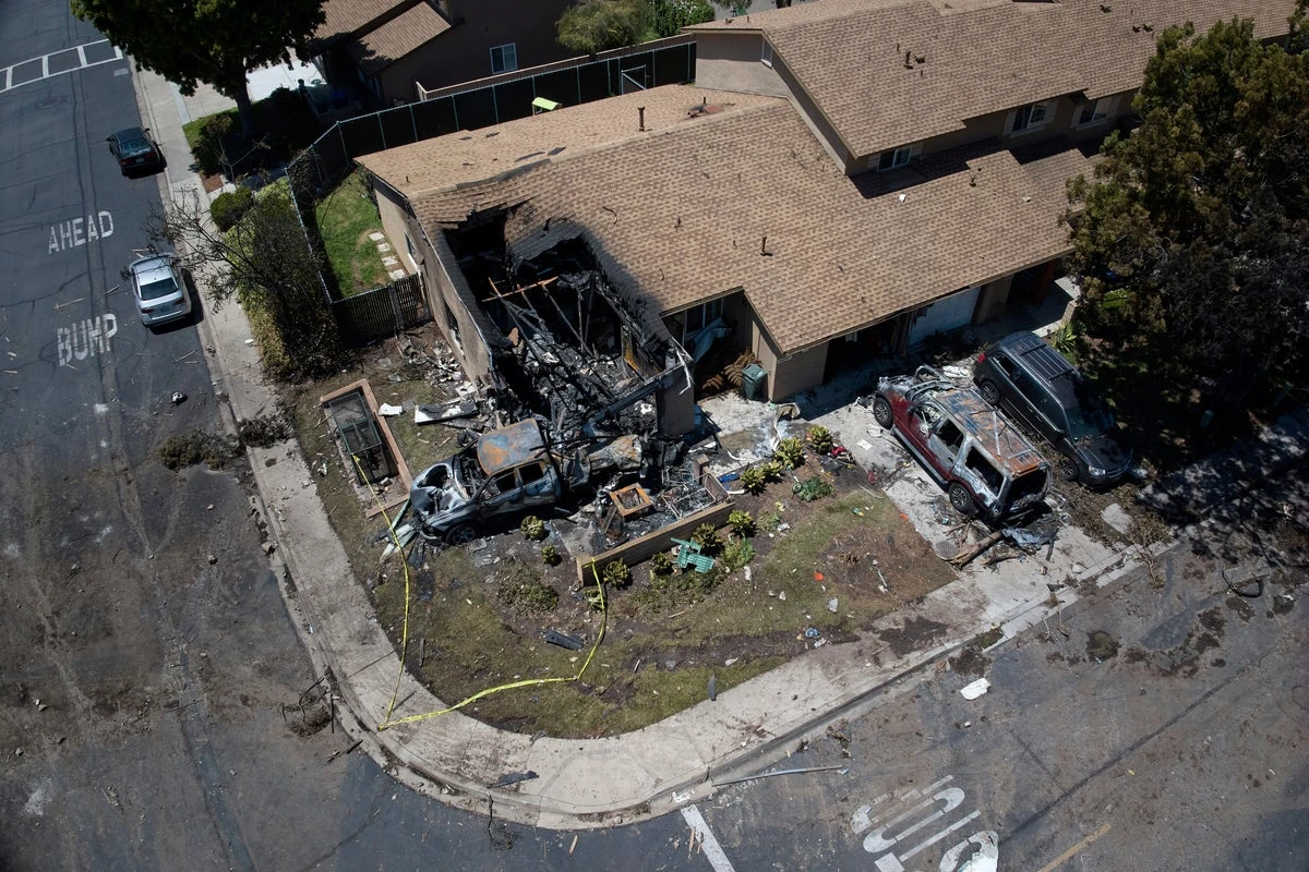 What we know about the music icons killer in San Diego plane crash