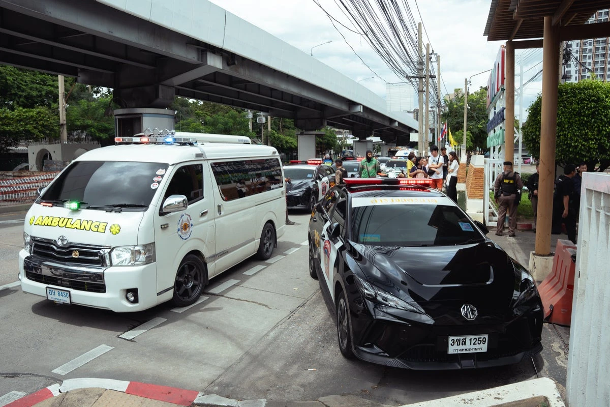 Man arrested for attempted fraud after four cars have similar crashes