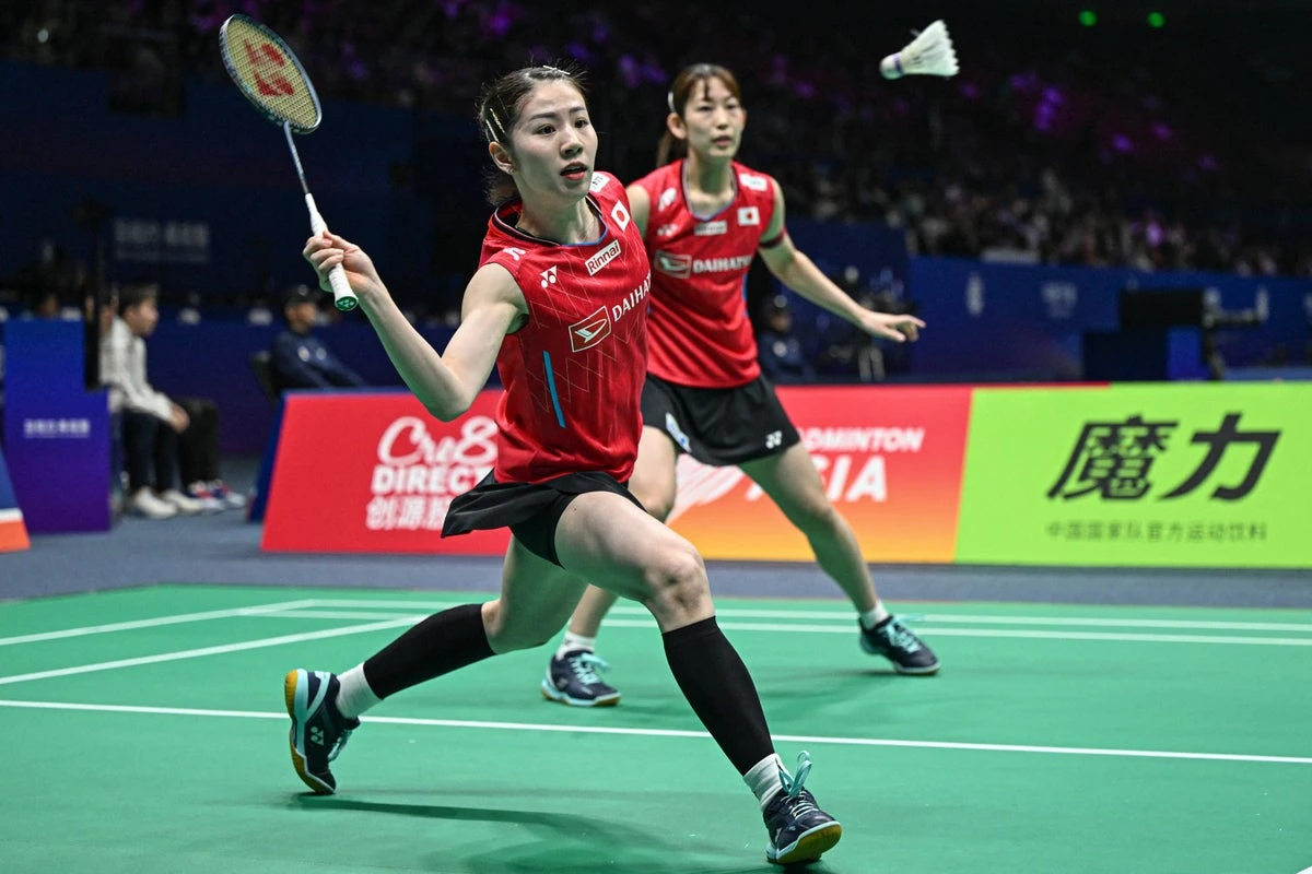 Badminton star dubbed ‘most beautiful player’ tells to ‘stop stalking’
