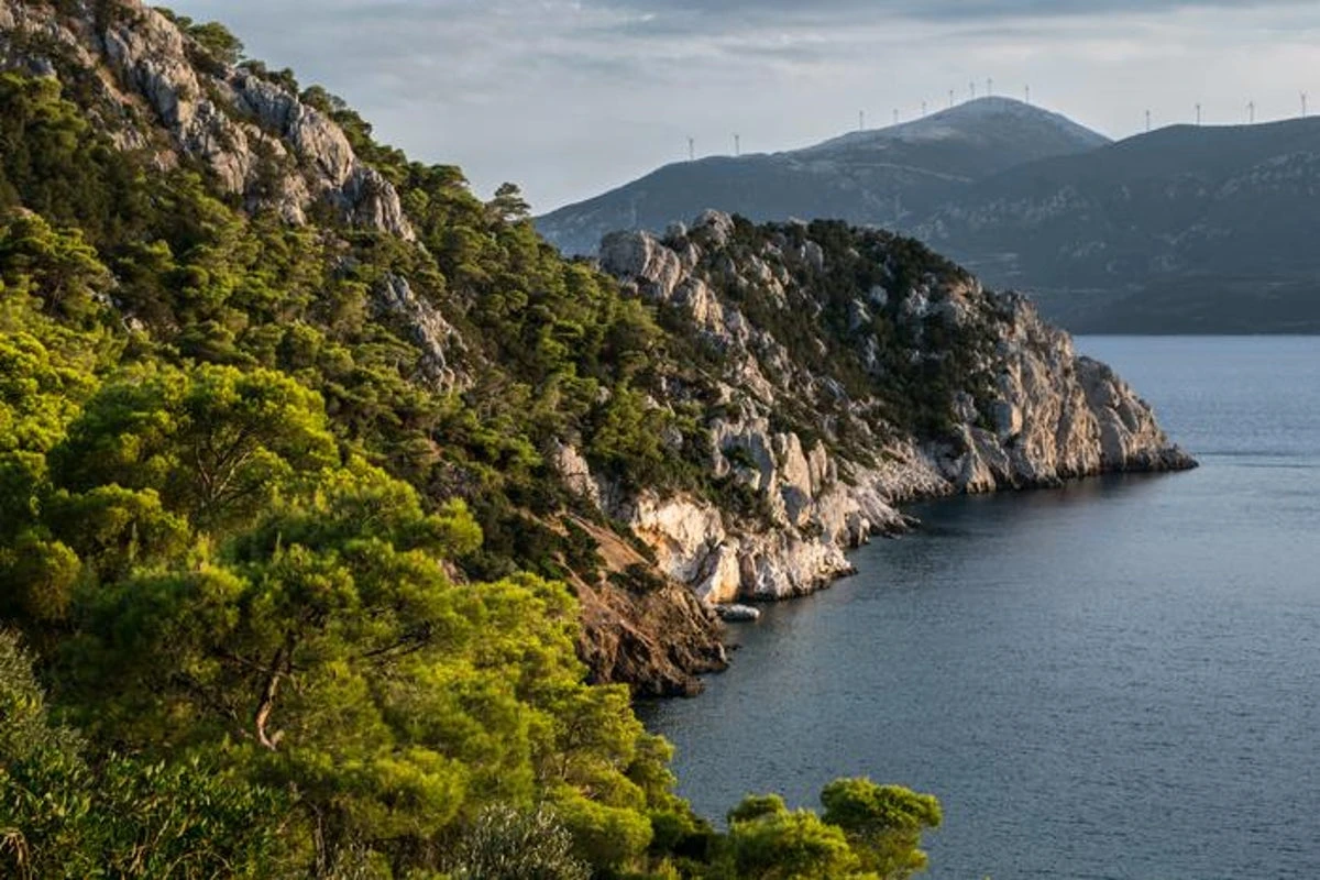 Greek ‘dormant’ volcano found accumulating magma for 100,000 years