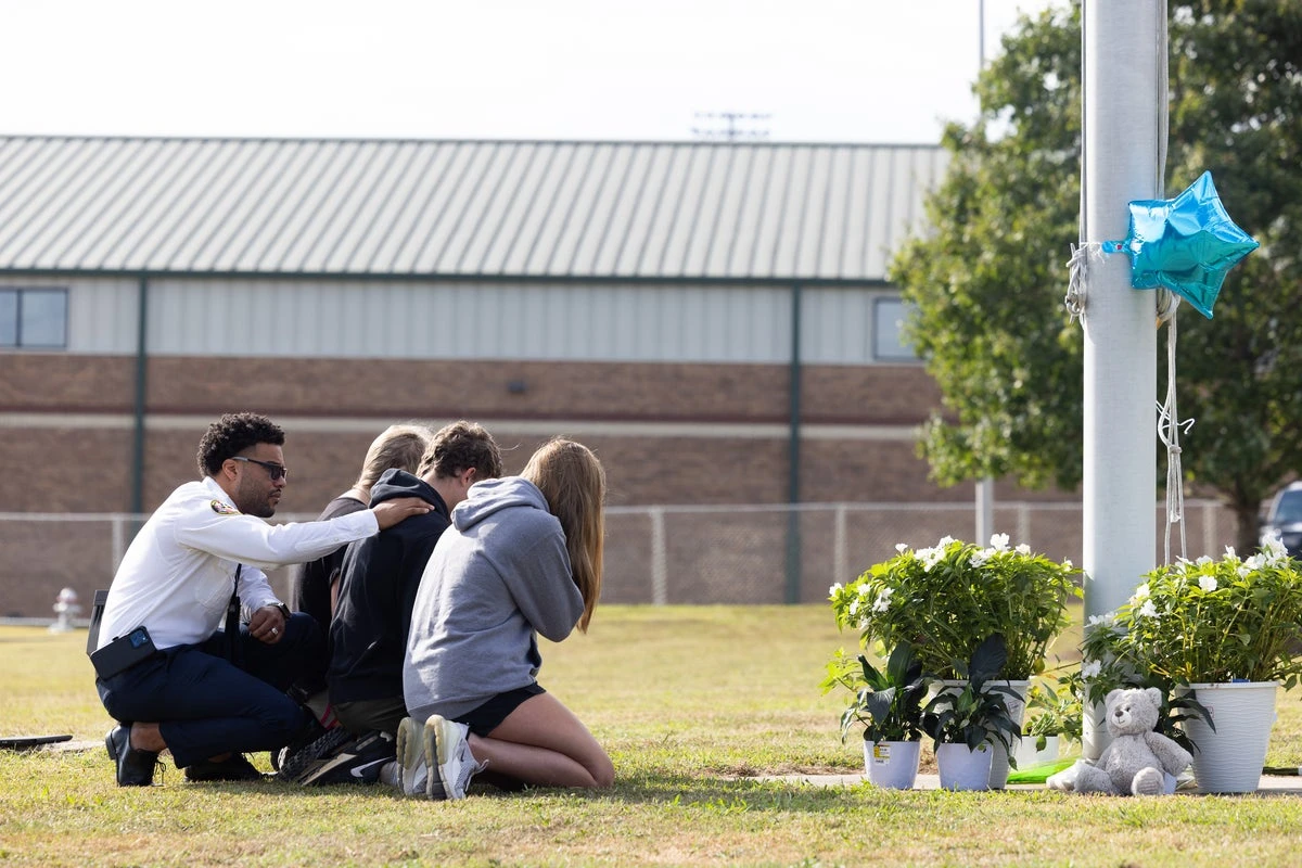 One in 15 U.S. adults have witnessed a mass shooting; report