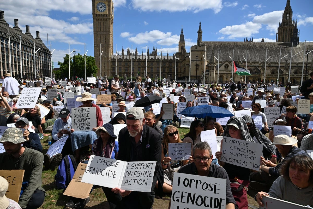 Palestine Action ban too heavy-handed, ex-Supreme court judge warns PM