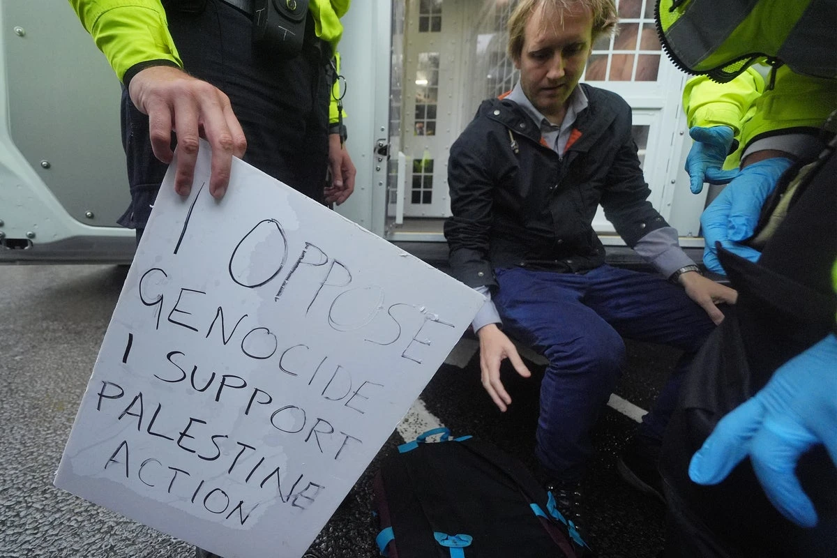 Hundreds ready to be arrested at protest against Palestine Action ban