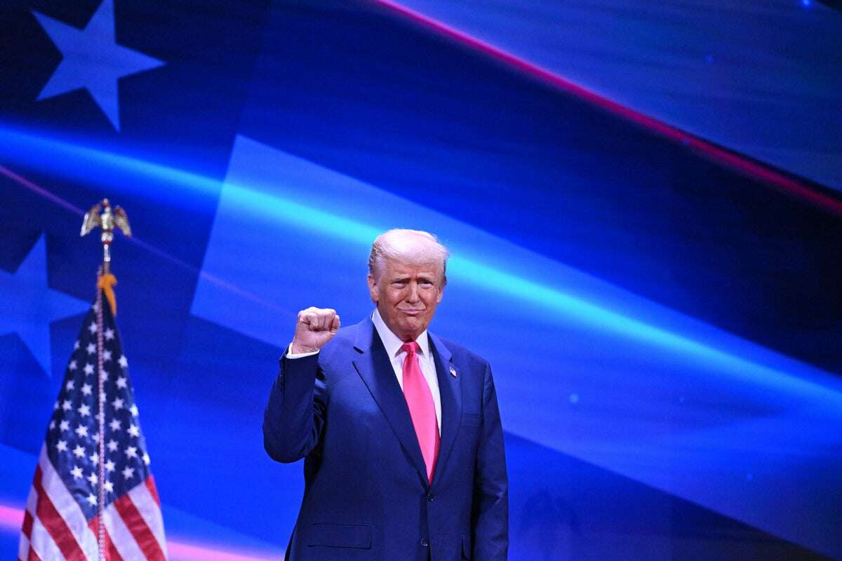 At CPAC, Trump blocks out everyone else with no clear MAGA successor